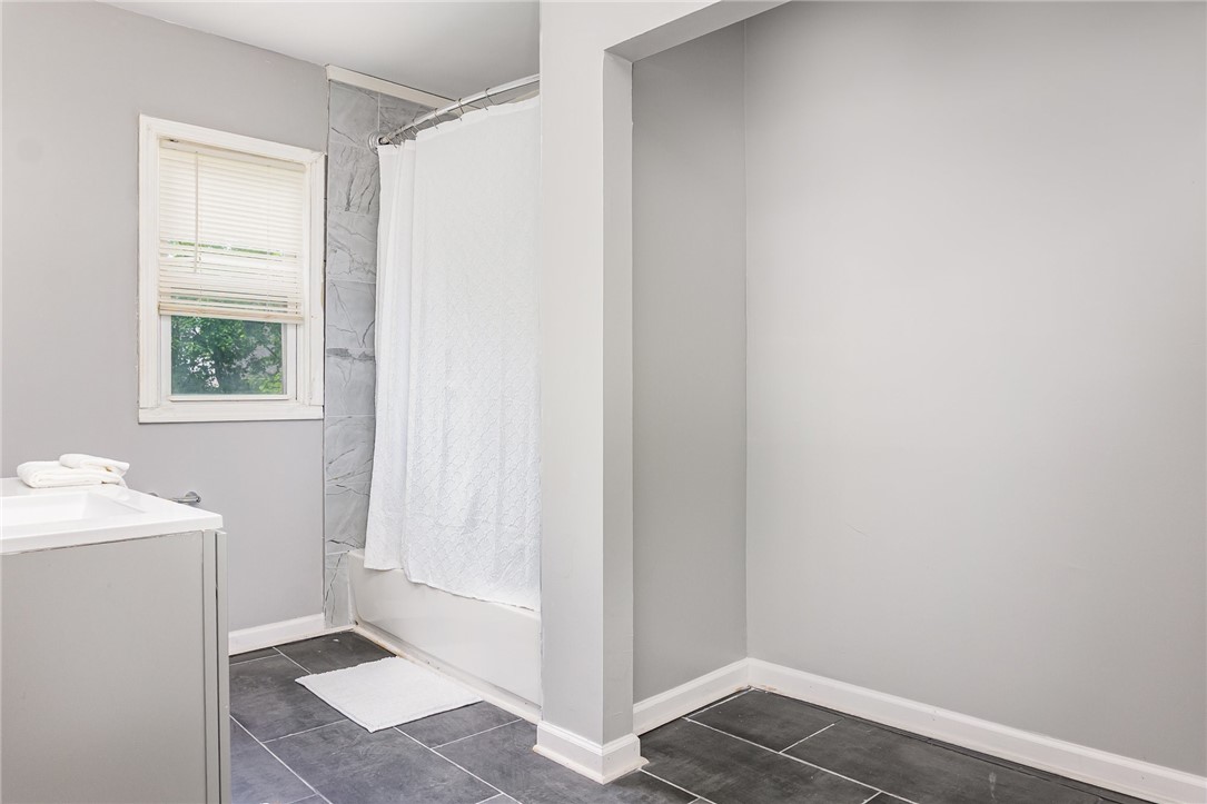 320 Ravine Avenue, Rochester, New York image 24