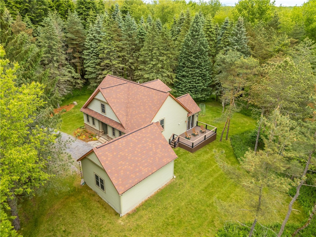 1537 Cranberry Pond