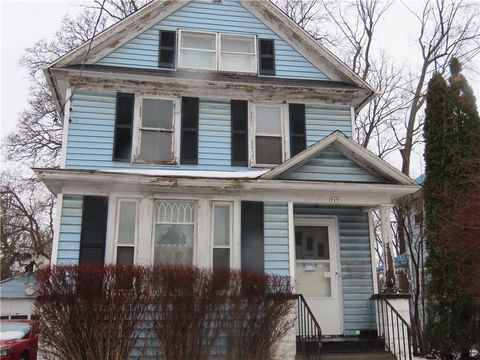 717 S Main Street Newark NY 14513