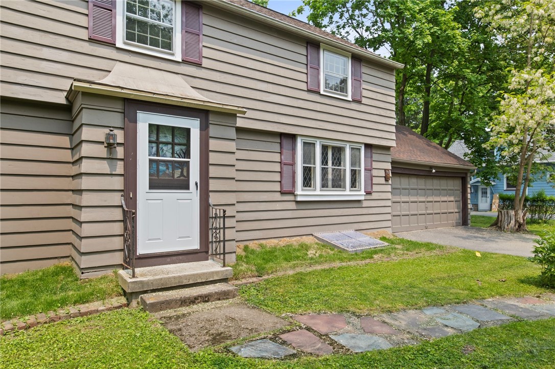 71 Brook Road, Pittsford, New York image 3