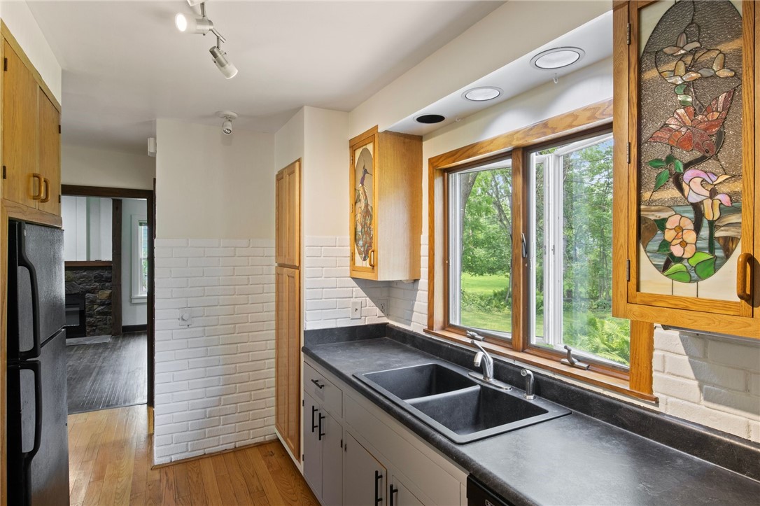 71 Brook Road, Pittsford, New York image 14