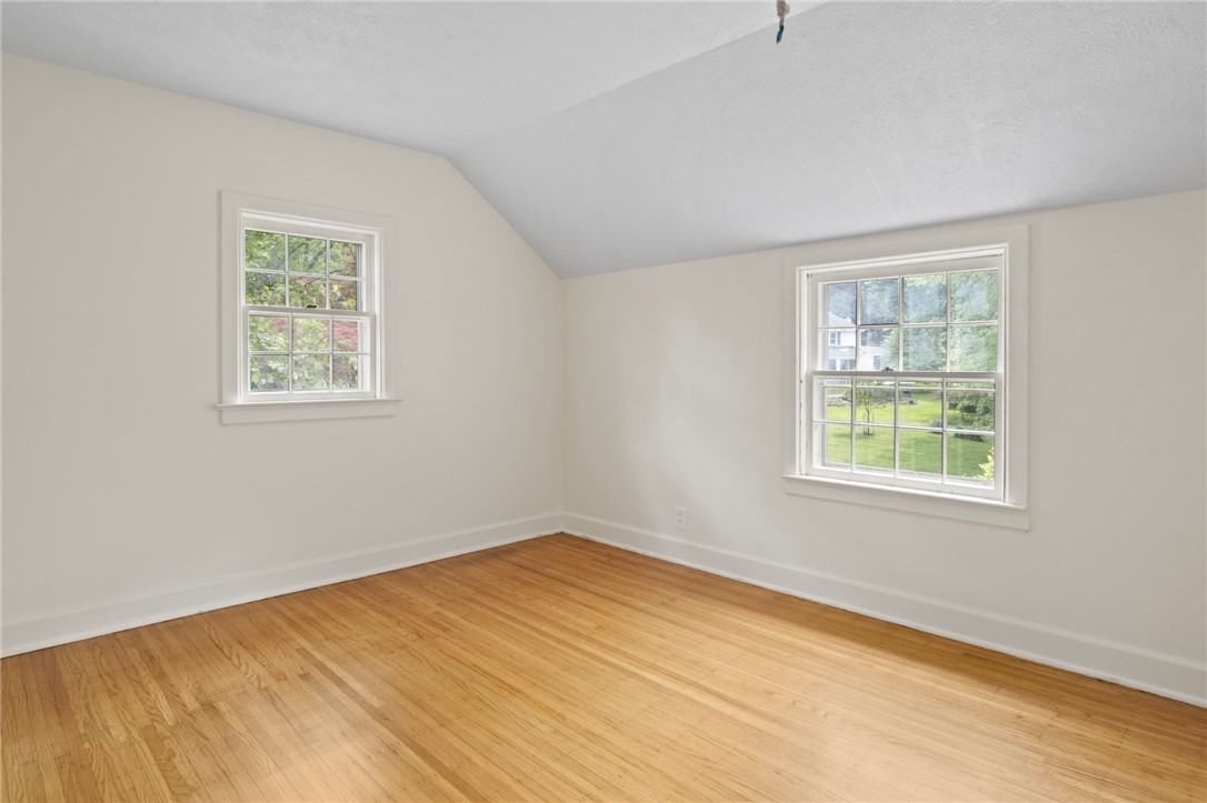 71 Brook Road, Pittsford, New York image 25