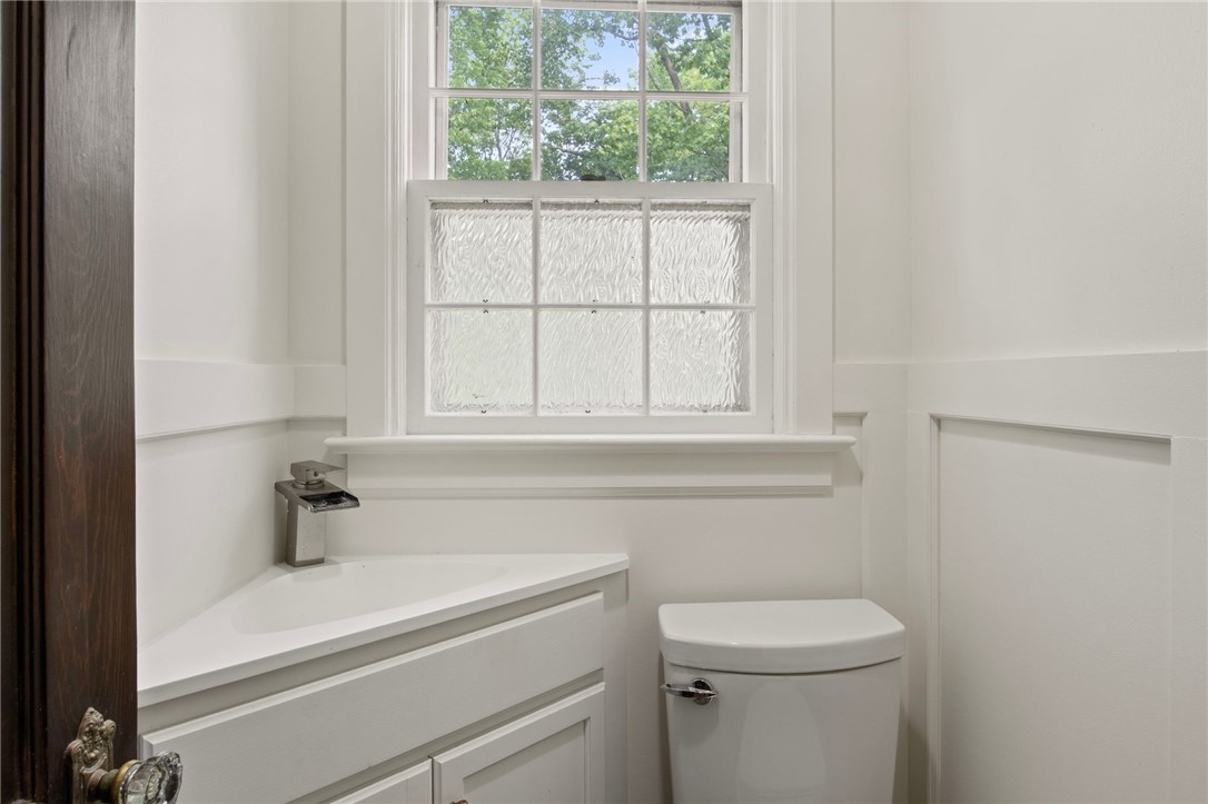 71 Brook Road, Pittsford, New York image 10