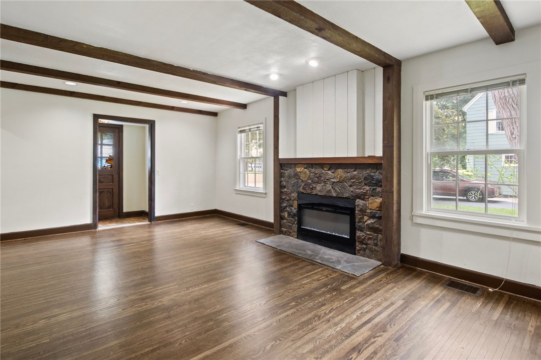 71 Brook Road, Pittsford, New York image 6