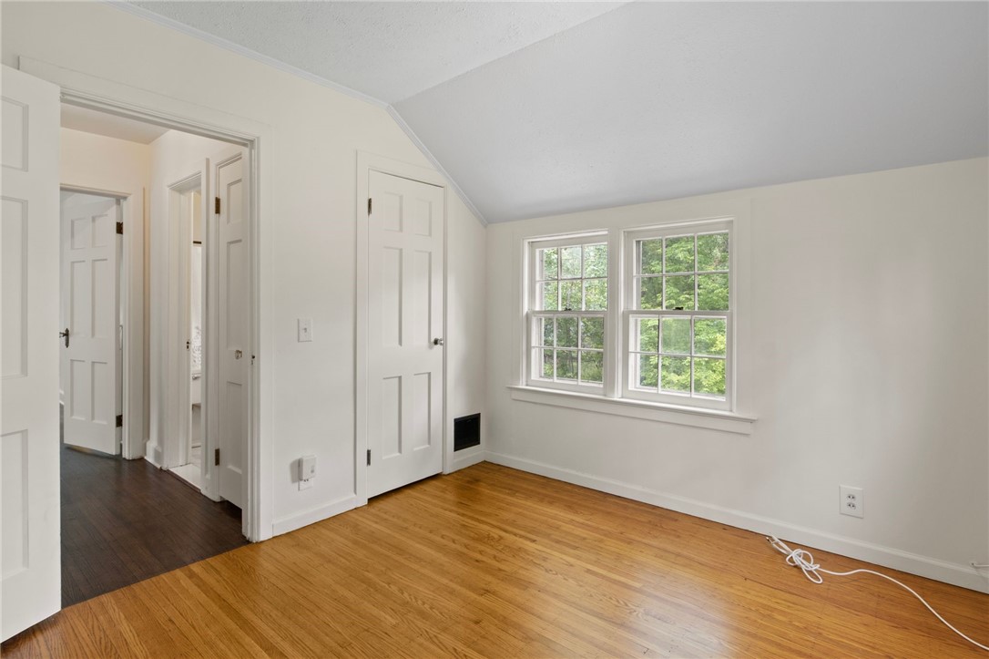 71 Brook Road, Pittsford, New York image 30
