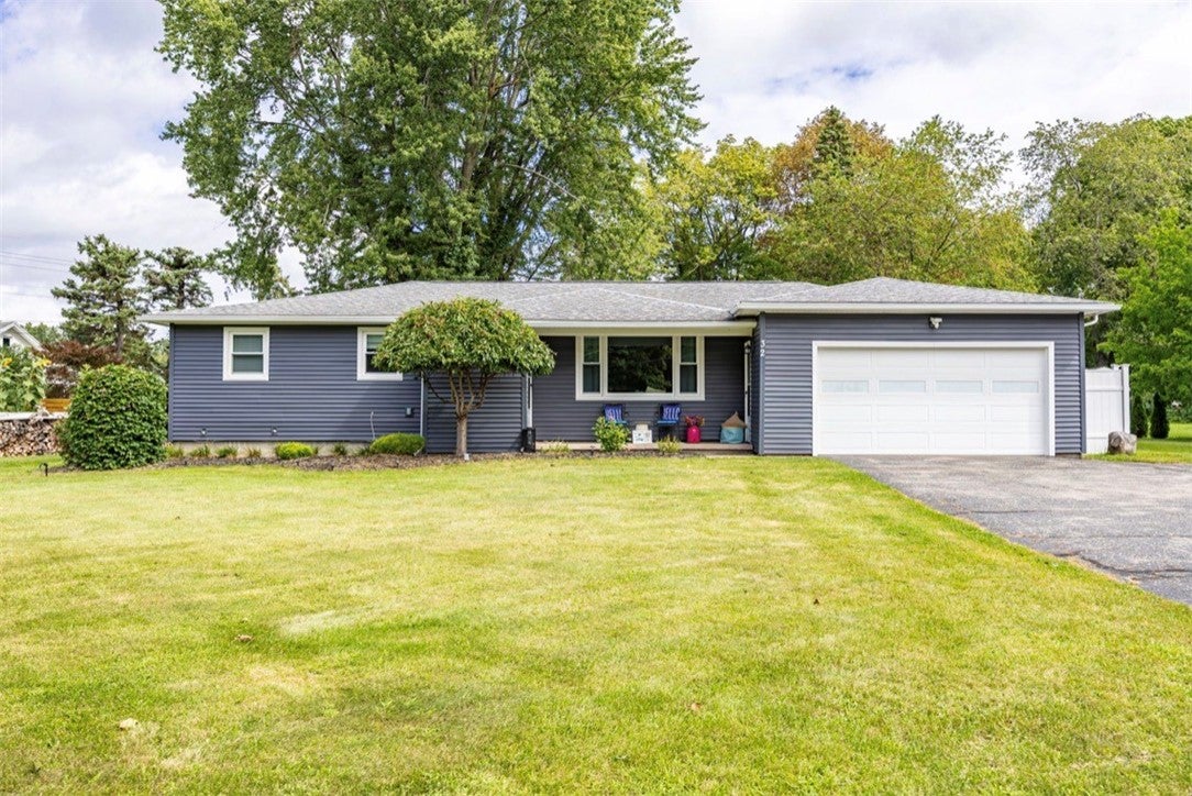 32 Kaywood Drive