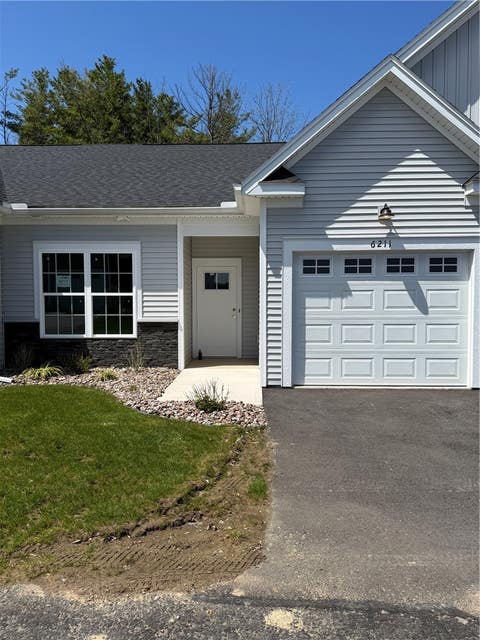 Condo For Sale - 6211 Blossom Ridge Cir<br/> Ontario, NY 14519