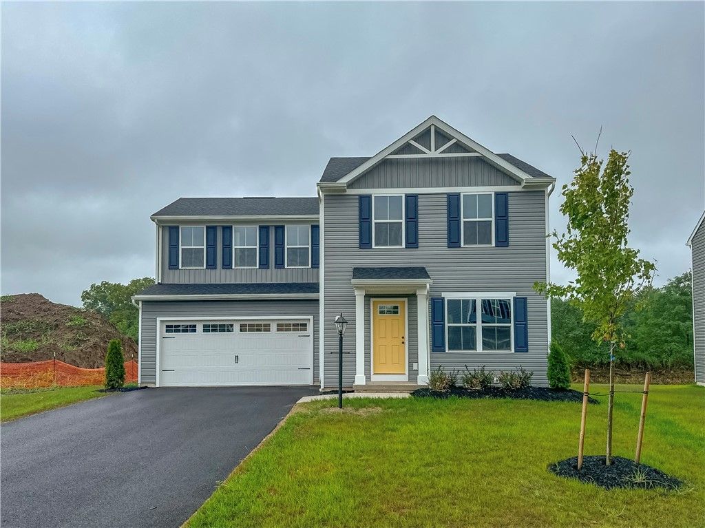 Photo of 16 Trailhead, Henrietta, NY 14467 (MLS # R1657091)