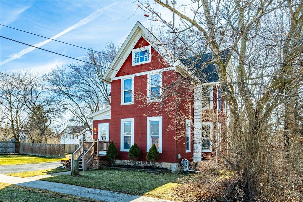 Photo of 11 Hunter Street, Bergen, NY 14416 (MLS # R1665961)