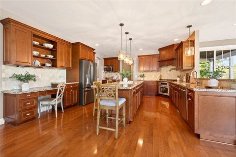 Tiny photo for 120 Triple Diamond WAY, Penfield, NY 14580 (MLS # R1684852)