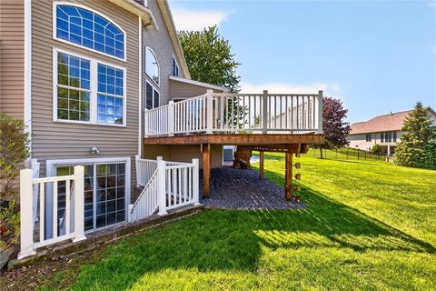 Tiny photo for 120 Triple Diamond WAY, Penfield, NY 14580 (MLS # R1684852)