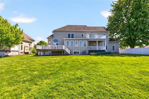 Tiny photo for 120 Triple Diamond WAY, Penfield, NY 14580 (MLS # R1684852)