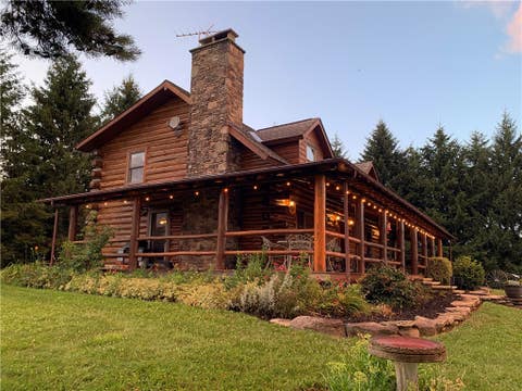 Photo for 142 Hemlock Hollow Road
