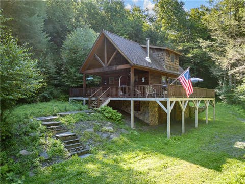 Photo of 130 Deer Run Road, Colchester, NY 13752 (MLS # R1708829)