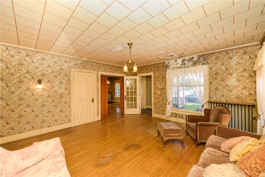 17 W Main Street, Manchester, New York image 16
