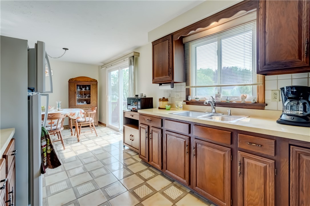 94 Bru Mar Drive, Gates, New York image 11