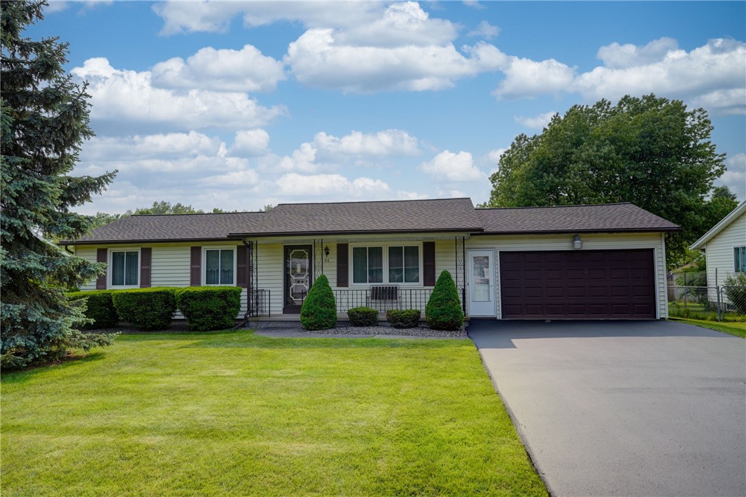 94 Bru Mar Drive, Gates, New York image 2