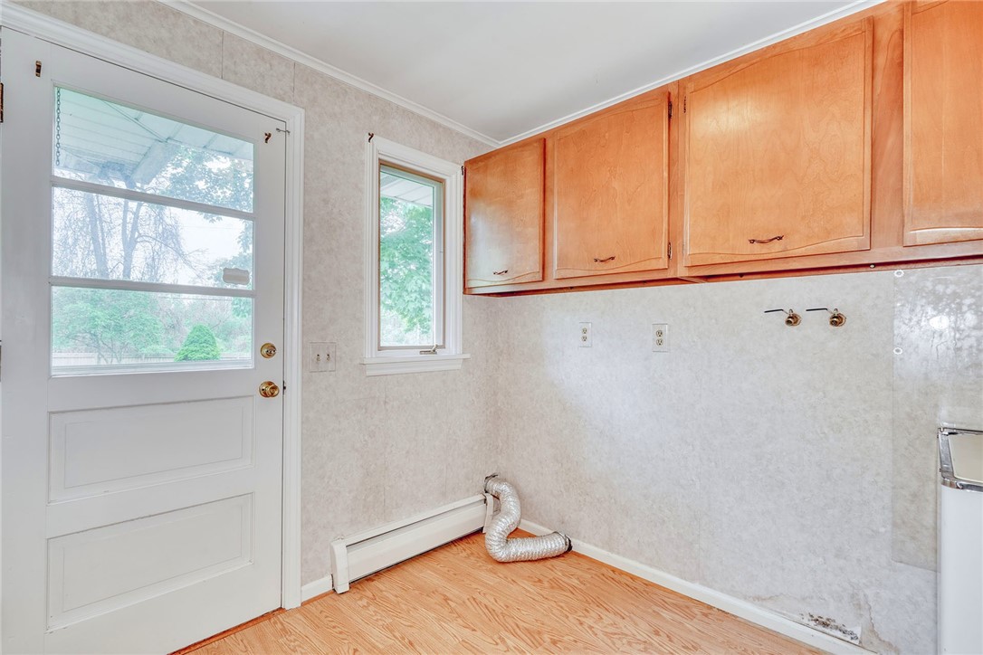703 Shadowwood Ln, Webster, New York image 26