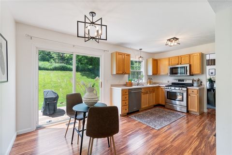 Tiny photo for 3331 Eagles Roost Lane, Walworth, NY 14502 (MLS # R1690210)