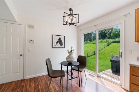 Tiny photo for 3331 Eagles Roost Lane, Walworth, NY 14502 (MLS # R1690210)