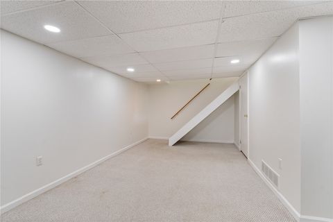 Tiny photo for 3331 Eagles Roost Lane, Walworth, NY 14502 (MLS # R1690210)