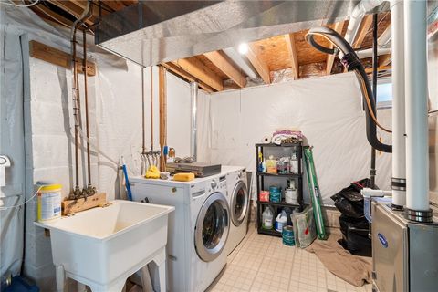 Tiny photo for 3331 Eagles Roost Lane, Walworth, NY 14502 (MLS # R1690210)