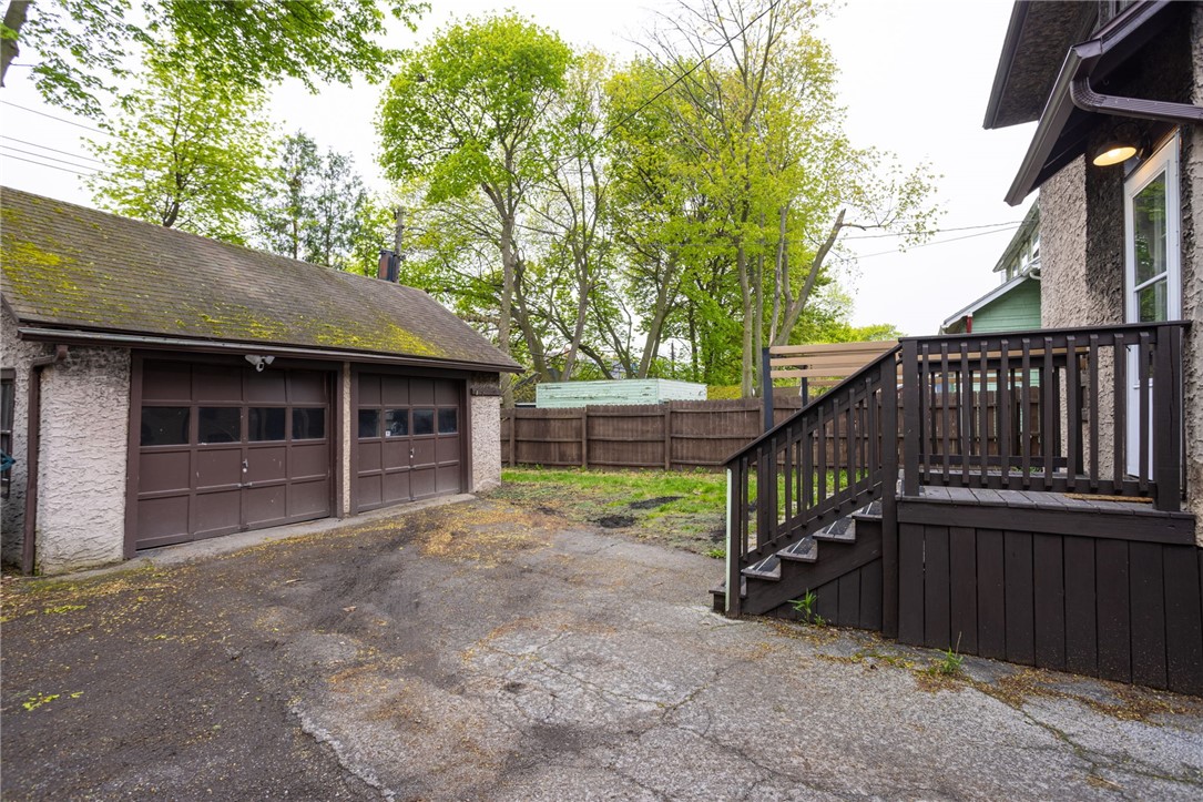 229 Ravenwood Avenue, Rochester, New York image 30