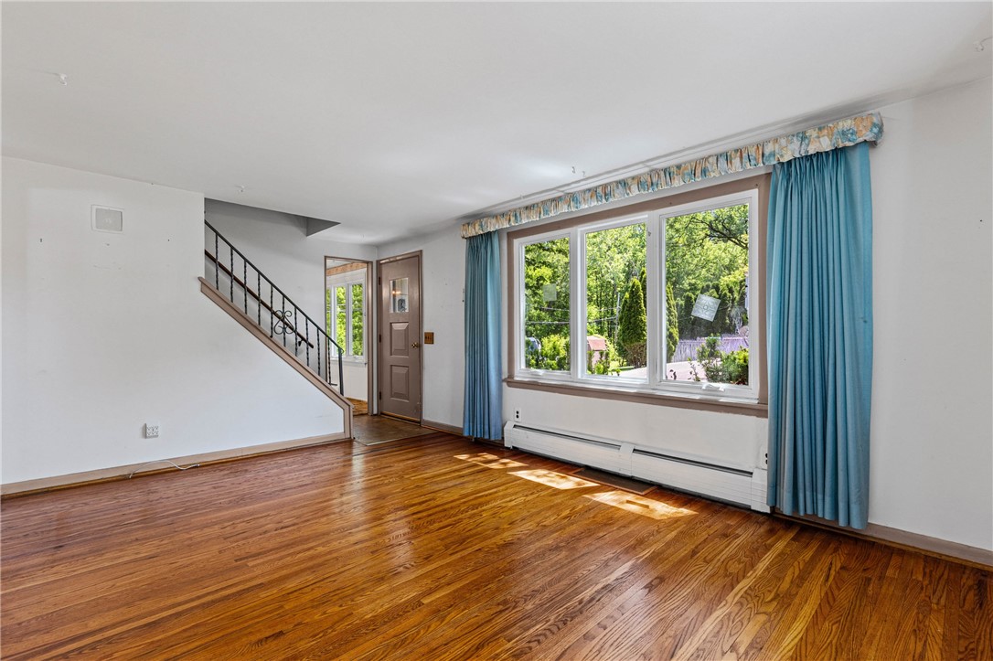 166 Wood Road