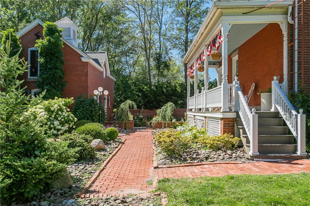 Search Properties 2 18 clearview avenue