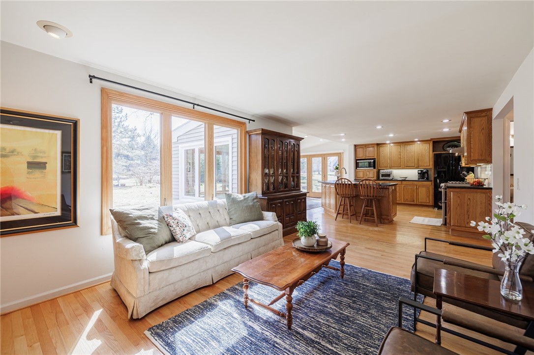 22 Sturbridge Lane, Pittsford, New York image 13