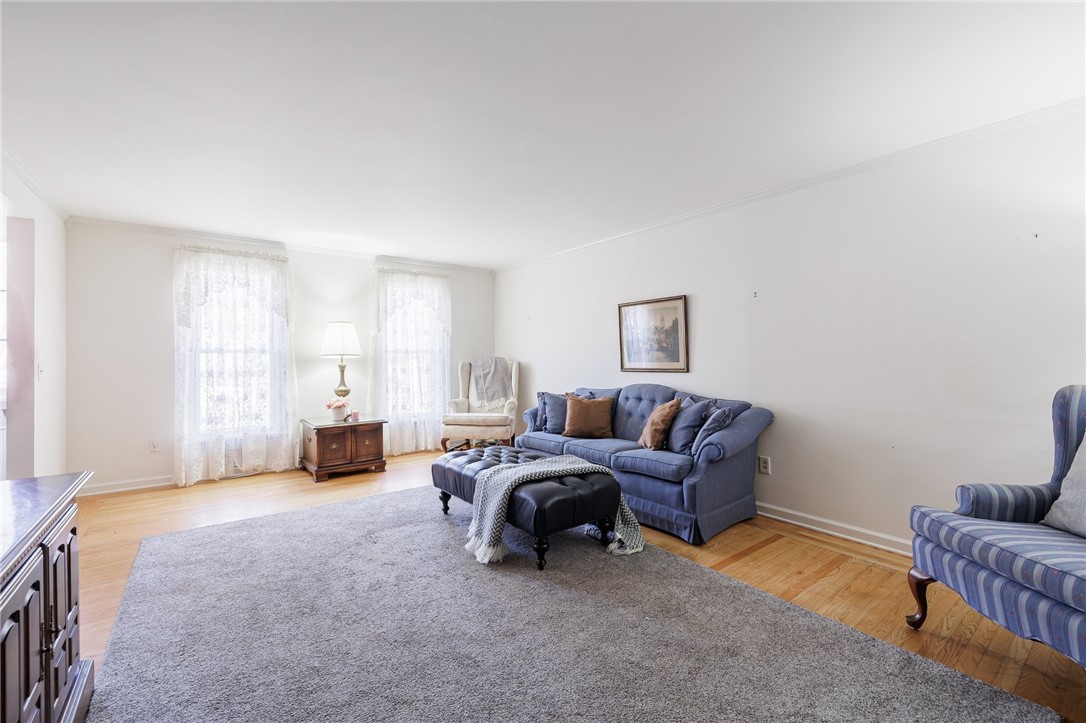 22 Sturbridge Lane, Pittsford, New York image 22