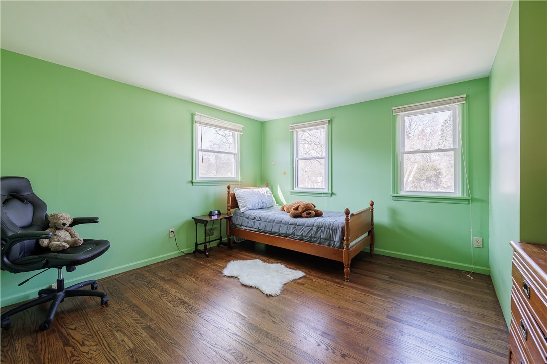 22 Sturbridge Lane, Pittsford, New York image 32