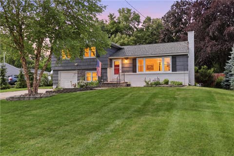 Photo of 58 Kirkland Drive, Penfield, NY 14580 (MLS # R1657409)