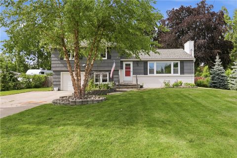 Tiny photo for 58 Kirkland Drive, Penfield, NY 14580 (MLS # R1657409)