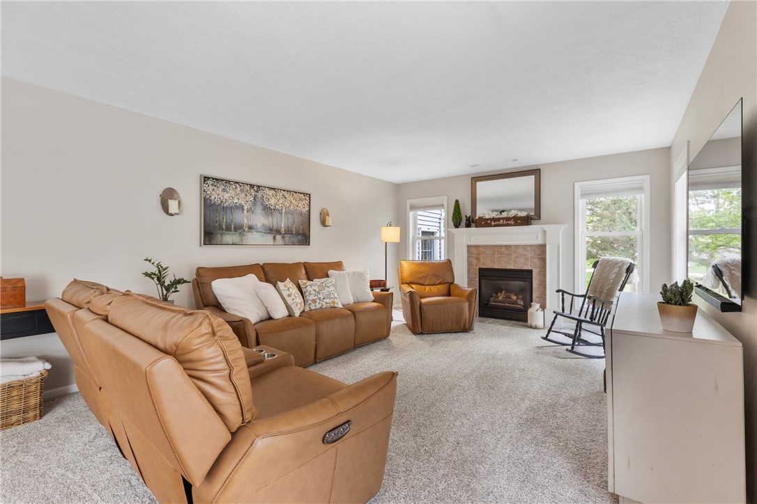 10 Woodrose Drive, Penfield, New York image 16