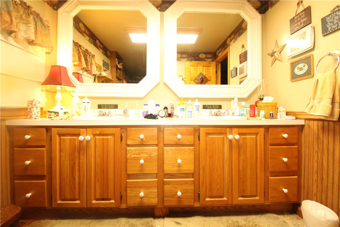 35 Big Oak Drive St, Campbell, New York image 28