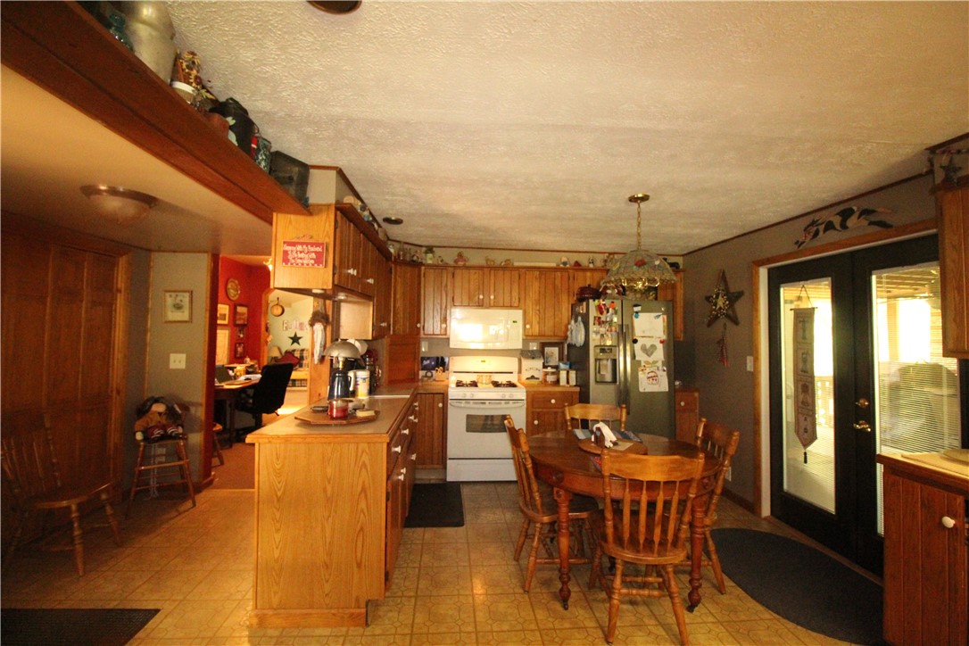 35 Big Oak Drive St, Campbell, New York image 10