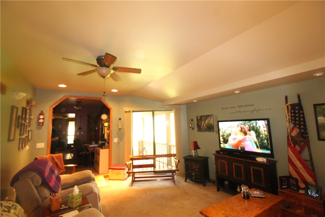 35 Big Oak Drive St, Campbell, New York image 19