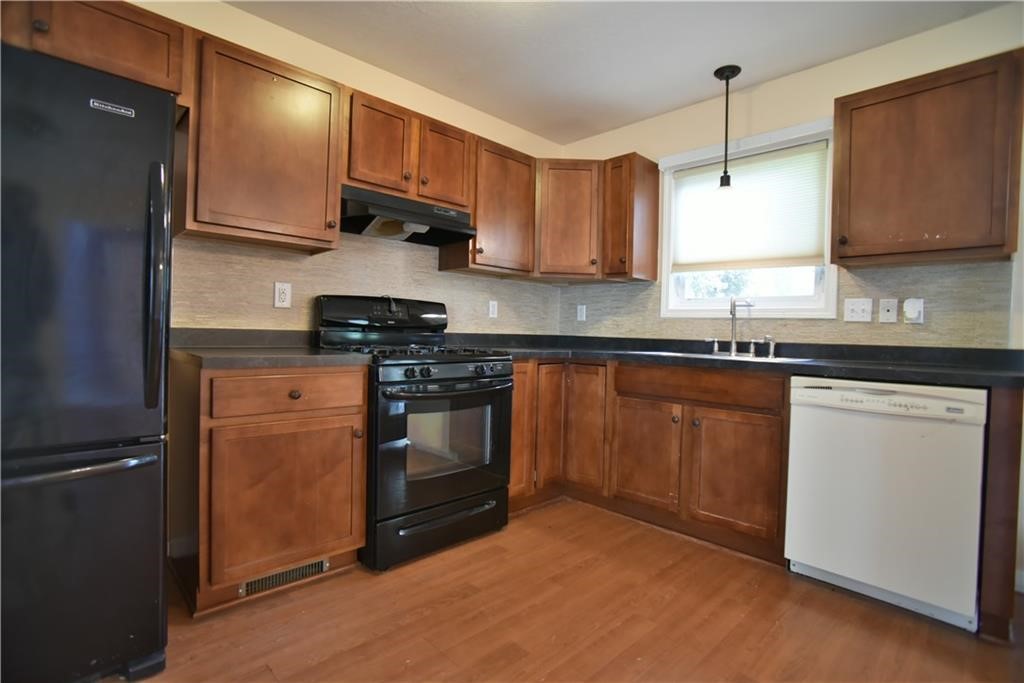 2405 Penfield Road