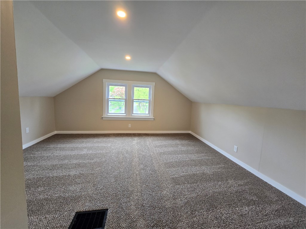 110 Midland Avenue, Rochester, New York image 45