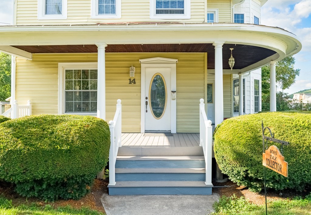 14 Cowanesque Street