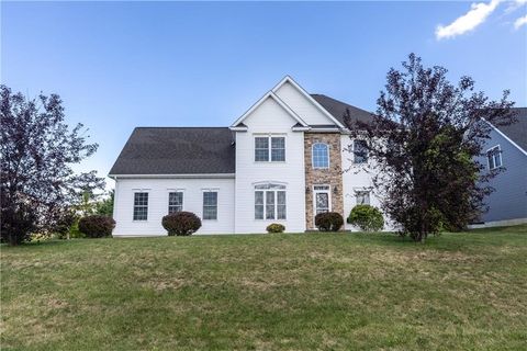 Photo of 126 Saint Andrews Drive, Horseheads, NY 14845 (MLS # R1668033)