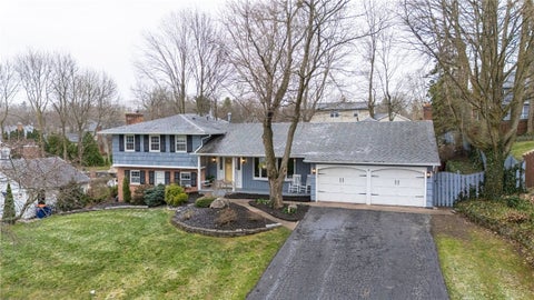 Homes For Sale - 16 Whitecliff Drive<br/> Monroe County, Pittsford, NY 14534
