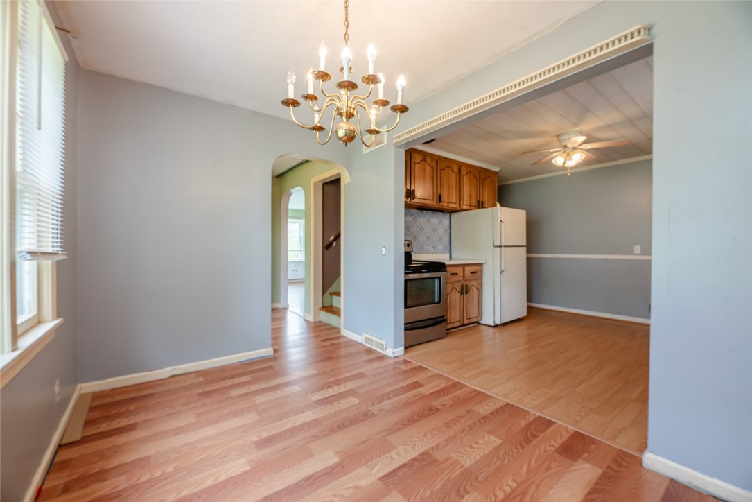 479 Hollywood Boulevard, Webster, New York image 13