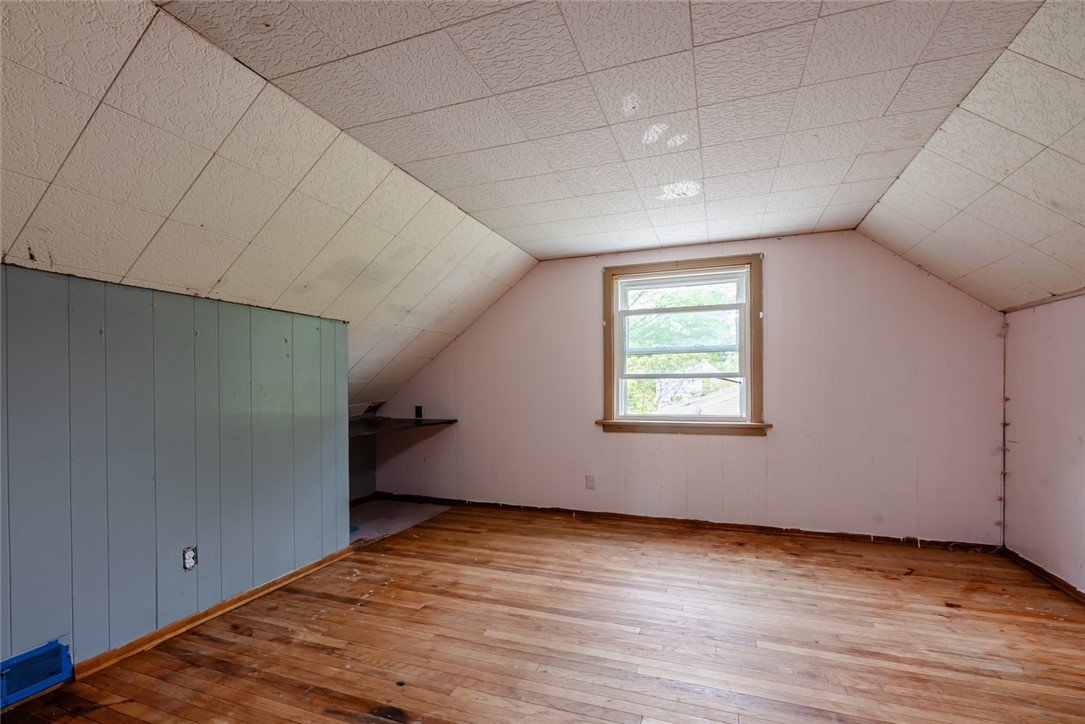 479 Hollywood Boulevard, Webster, New York image 32