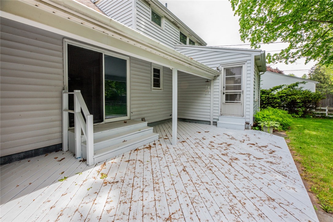479 Hollywood Boulevard, Webster, New York image 40