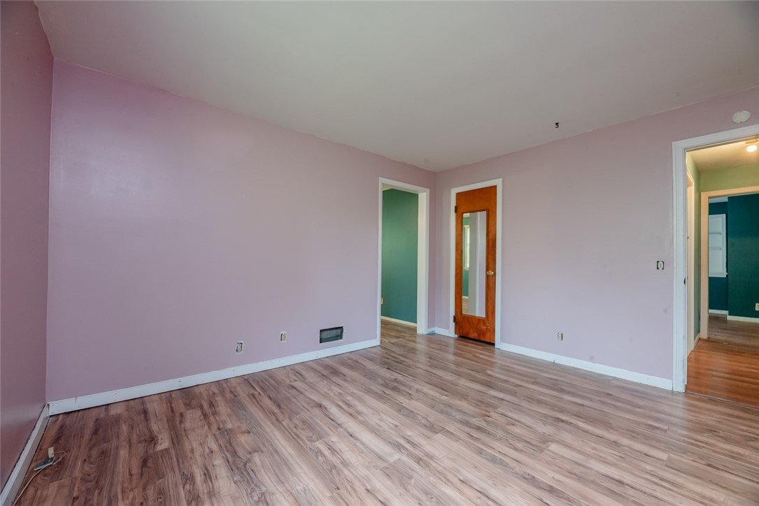 479 Hollywood Boulevard, Webster, New York image 25