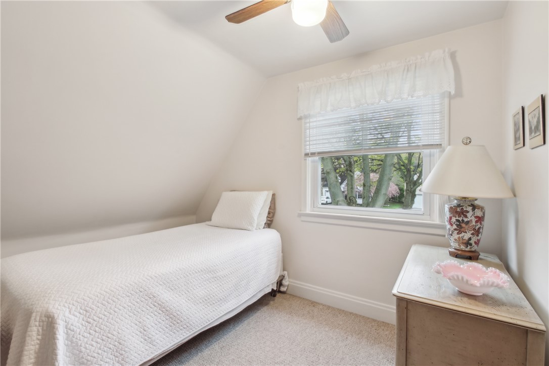 64 Hermitage Road, Irondequoit, New York image 24