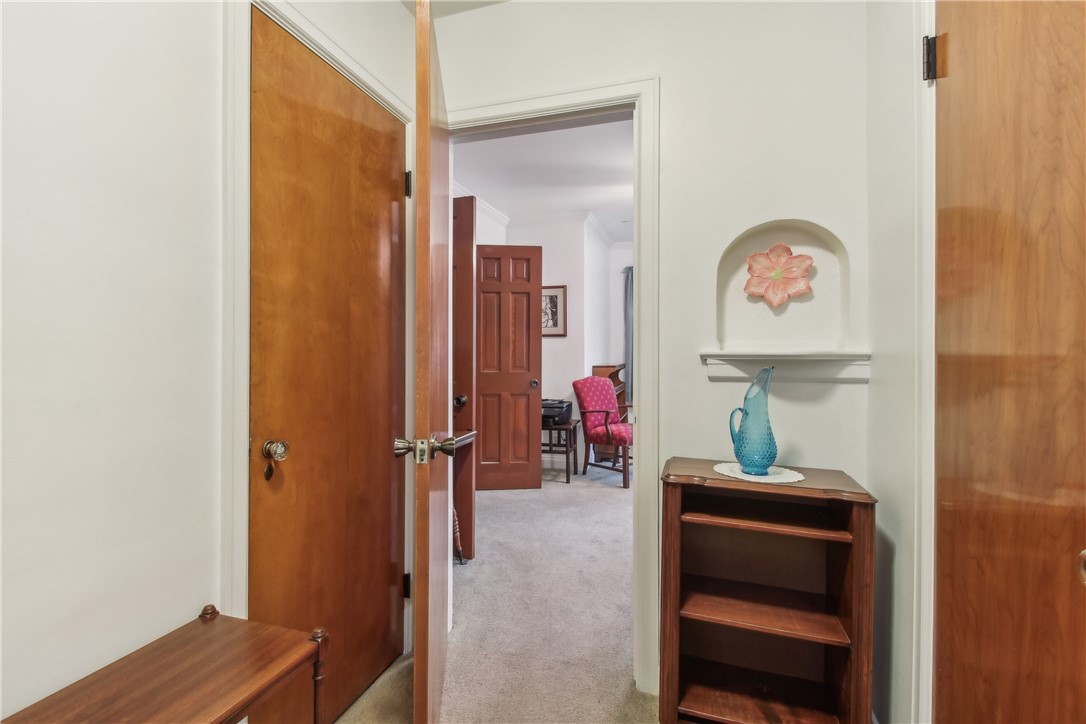 64 Hermitage Road, Irondequoit, New York image 16