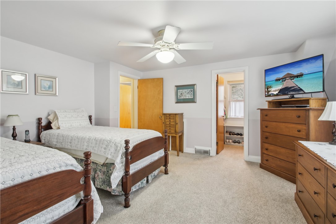 64 Hermitage Road, Irondequoit, New York image 20